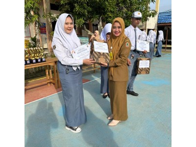 Pemberian Apresiasi Anggota Perpustakaan Teraktif 