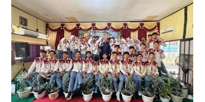 Perpisahan H. Poliyani, S.Pd.,MM Purna Tugas di SMAN 1 Amuntai