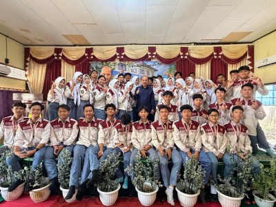 Perpisahan H. Poliyani, S.Pd.,MM Purna Tugas 