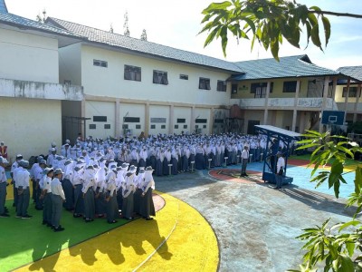 Kegiatan Apel Pagi Senin 17 November 2025
