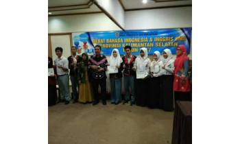 Juara 2 Lomba Debat Bahasa Inggris Tinkat Provinsi