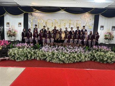 Foto Bersama Kelas XII-1