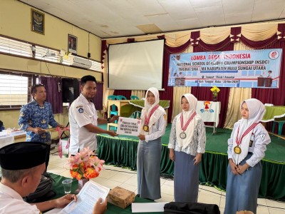 Juara 1 Pembaca Terbaik LDBI