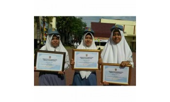 Nilai UN Tertinggi Se Kabupaten HSU