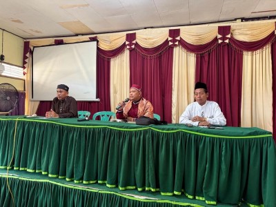 Ustadz Dr. Mahmud, M.Pd.I