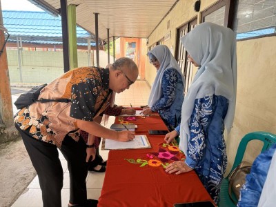 Sosialisasi Visi Misi Sekolah dan TKA dengan Orang Tua Siswa Kelas XII di SMAN 1 Amuntai