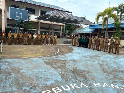 Dewan Guru dan Staff