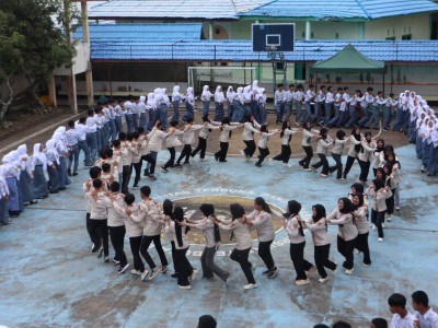 Kegiatan MPLS H-4