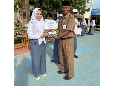 Pemberian Apresiasi Anggota Perpustakaan Teraktif 