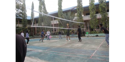 Class Meeting Desember 2024