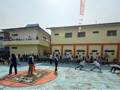 Lomba Tarik Tambang