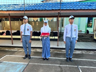 Pengibar Bendera