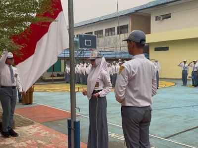 Pengibar Bendera