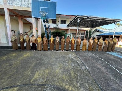 Guru dan Staff