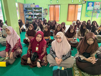 Shalat Hajat dan Doa Bersama Kelas XII dalam Persiapan Menghadapi TKA