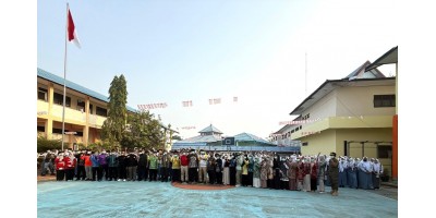 Pembagian Masker dari Bupati HSU