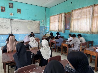 Tadarus Al-quran Kelas X - 3