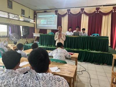 Kegiatan MPLS H-4