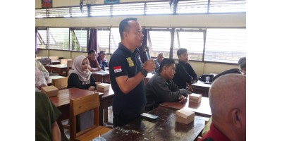 Forum Silaturahmi Orang Tua dan Guru Kelas XI