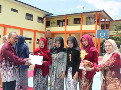 Juara 1 Fashion Show