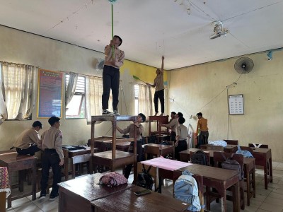 Kegiatan Jumat Bersih 