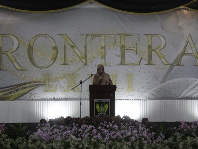 Sambutan dari orang tua murid kelas XII