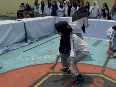 Lomba Menangkap Itik
