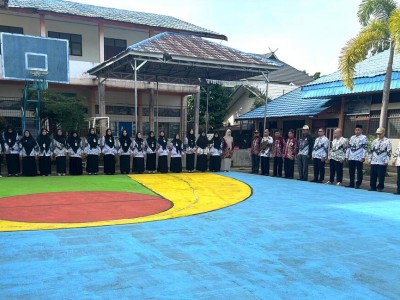 Dewan Guru dan Staff