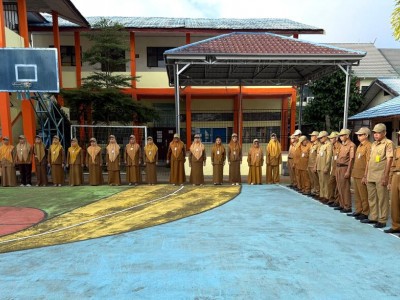 Guru dan Staff