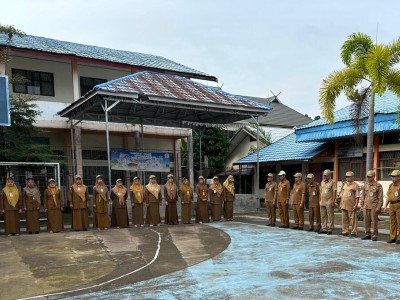 Dewan Guru dan Staff
