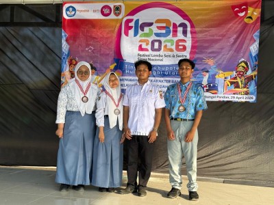 Juara Menulis Cerita Pendek