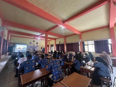 Kegiatan IHT Pendidikan dan Tenaga Kependidikan