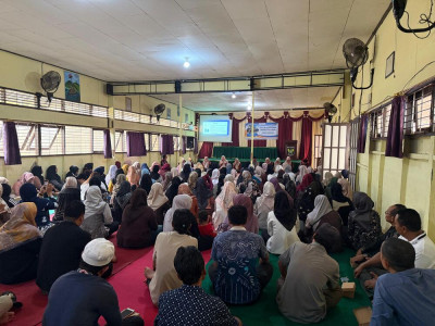 Forum Silaturahmi Orangtua dan Guru Kelas X-XI di SMAN 1 Amuntai