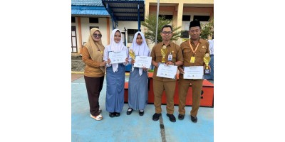 Pembagian Hadiah Class Meeting