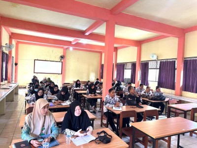 Kegiatan Komunitas Belajar SMAN 1 Amuntai