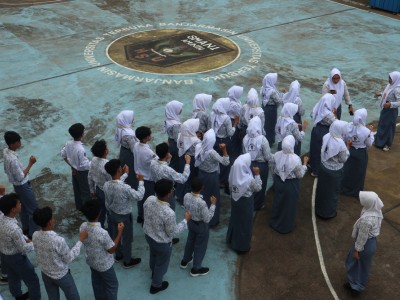 Kegiatan MPLS H-2
