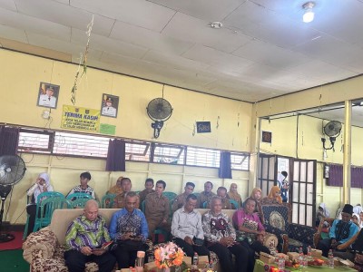 Perpisahan Guru dan Pengawas Purna Tugas di SMAN 1 Amuntai