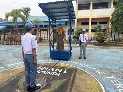 Pembina Upacara