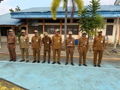 Dewan Guru dan Staff