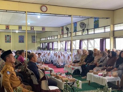 Perpisahan H. Poliyani, S.Pd.,MM Purna Tugas 