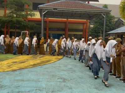 Upacara Apel Pagi Senin 05 Oktober 2026