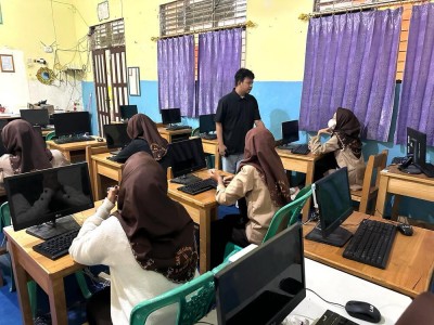 M. Lutfi Fuadi, S.Pd