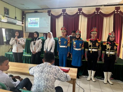 Kegiatan MPLS H-4
