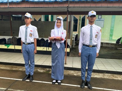 Pengibar Bendera