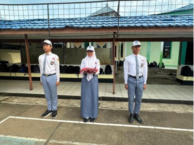 Pengibar Bendera