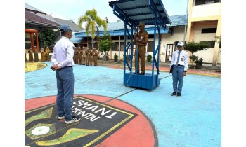 Upacara Bendera Apel Pagi SMAN 1 Amuntai Menumbuhkan Disiplin Prestasi dan Karakter Siswa