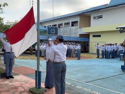 Pengibar Bendera