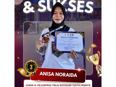 Juara 3 Tinju Kategori Youth Wanita